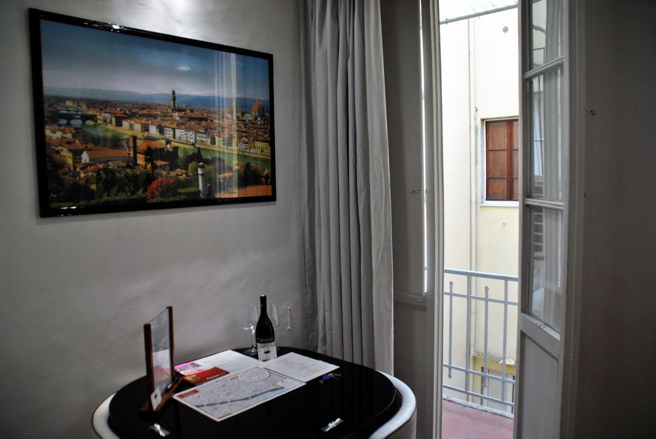 Firenze Rentals Suite Servi Exteriér fotografie