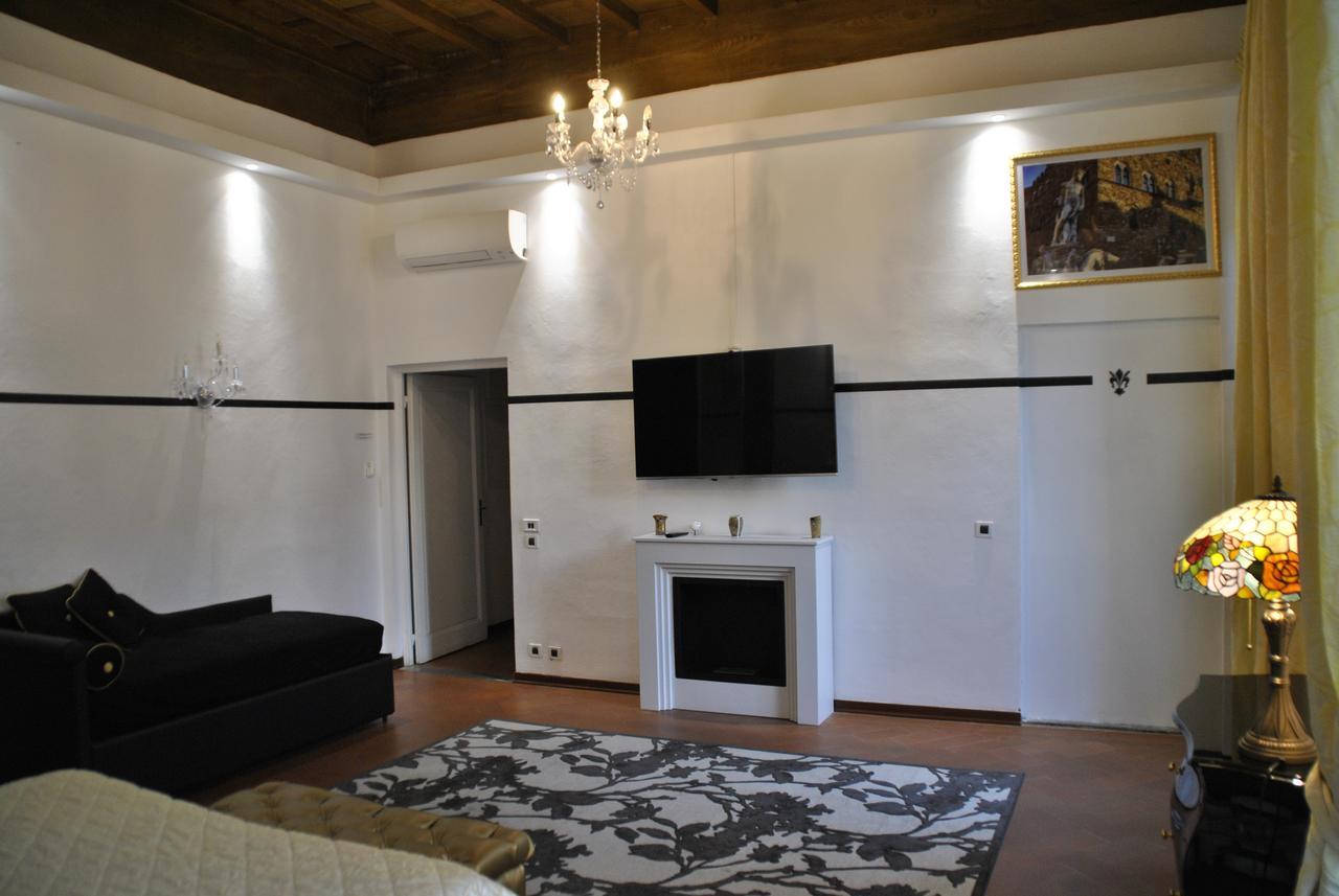 Firenze Rentals Suite Servi Exteriér fotografie