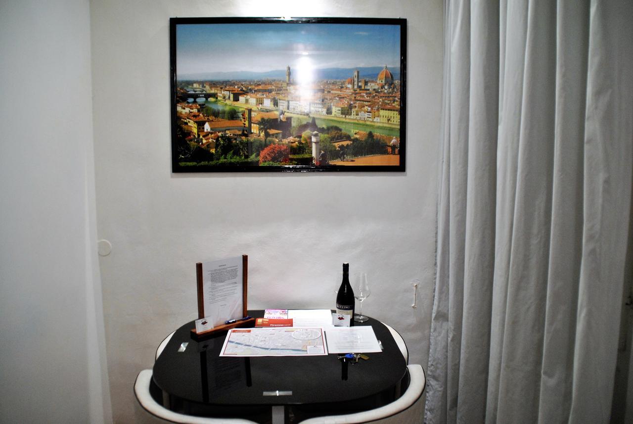 Firenze Rentals Suite Servi Exteriér fotografie